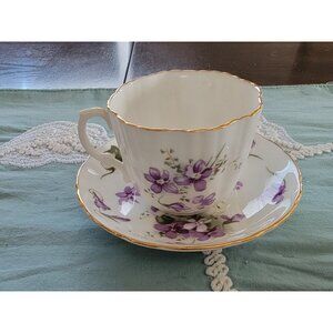 Hammersley Bone China Victorian Violets Tea Cup & Saucer Set Gold Trim
